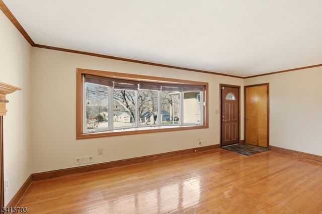 55 Stella Dr, Bridgewater Twp., NJ 08807