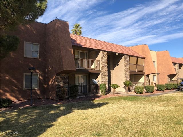 4943 Indian River Drive 140, Las Vegas, NV 89103