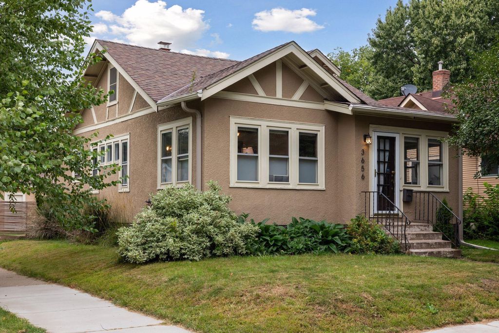 3656 26th Avenue S, Minneapolis, MN 55406
