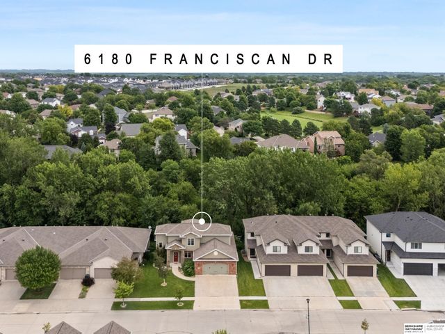 6180 Franciscan Drive, Lincoln, NE 68526