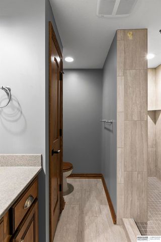 6180 Franciscan Drive, Lincoln, NE 68526