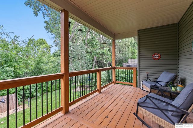 6180 Franciscan Drive, Lincoln, NE 68526