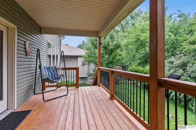 6180 Franciscan Drive, Lincoln, NE 68526