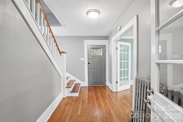 23 Lanvale Avenue, Asheville, NC 28806