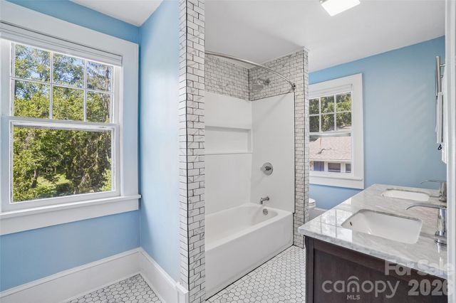 23 Lanvale Avenue, Asheville, NC 28806