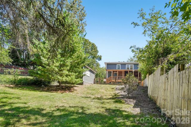 23 Lanvale Avenue, Asheville, NC 28806