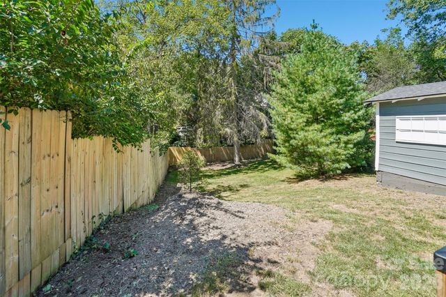 23 Lanvale Avenue, Asheville, NC 28806