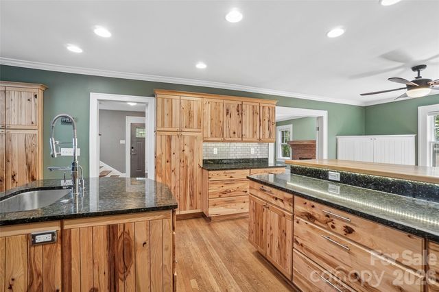 23 Lanvale Avenue, Asheville, NC 28806