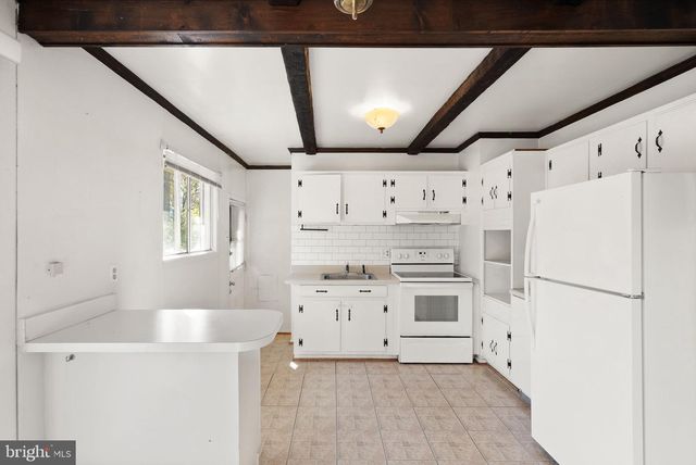 1412 PATRICK CIR SW, Vienna, VA 22180