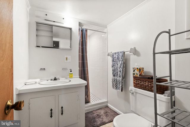 1412 PATRICK CIR SW, Vienna, VA 22180