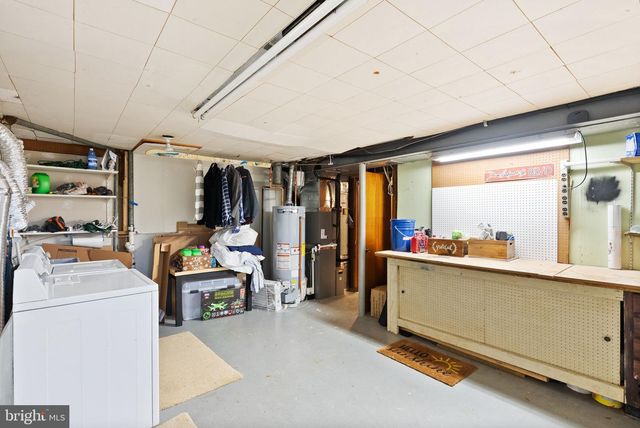 1412 PATRICK CIR SW, Vienna, VA 22180