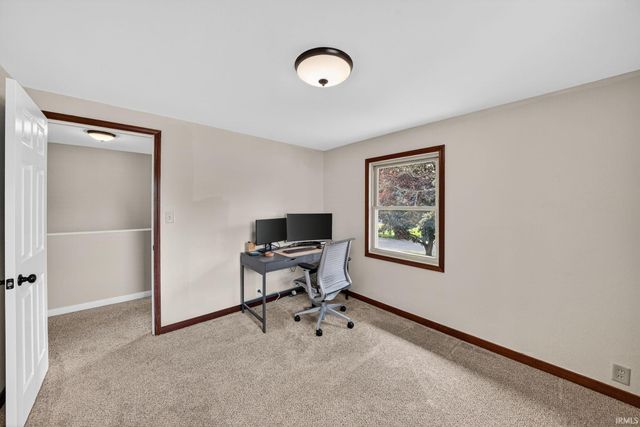 1846 College Street, South Bend, IN 46628