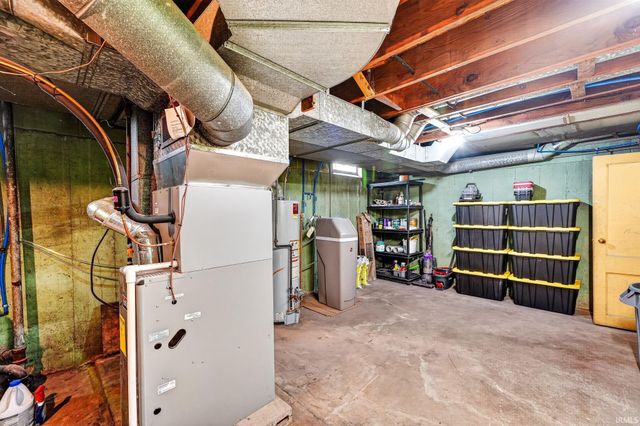 1846 College Street, South Bend, IN 46628