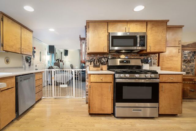 134 E Empire St, Grass Valley, CA 95945