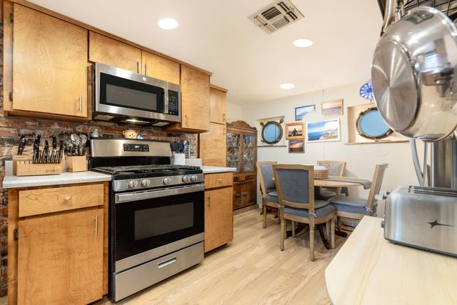 134 E Empire St, Grass Valley, CA 95945