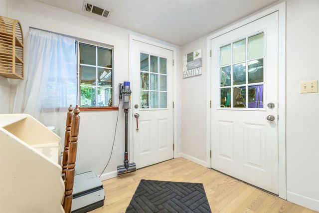 134 E Empire St, Grass Valley, CA 95945