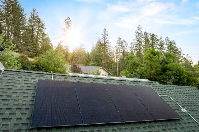 134 E Empire St, Grass Valley, CA 95945