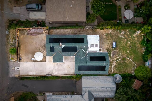134 E Empire St, Grass Valley, CA 95945