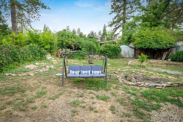 134 E Empire St, Grass Valley, CA 95945