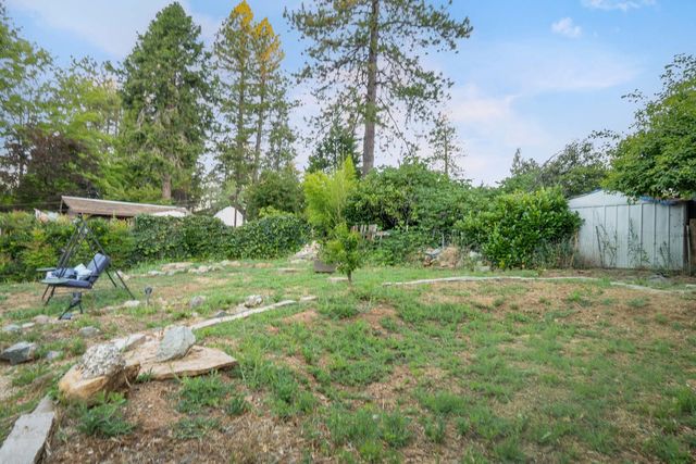134 E Empire St, Grass Valley, CA 95945