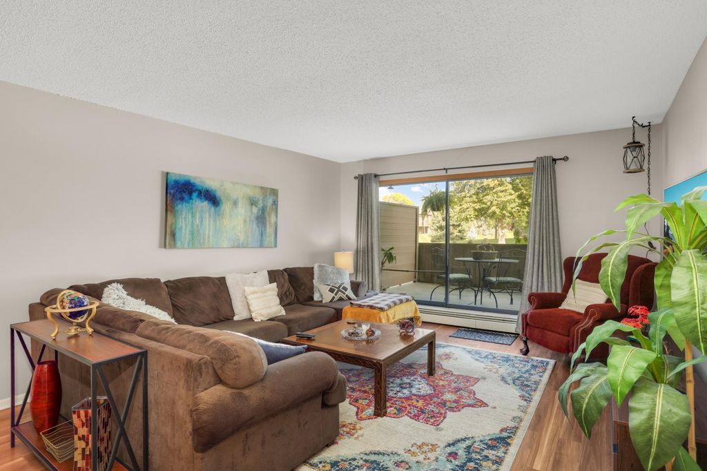 705 E Burnsville Parkway 114, Burnsville, MN 55337 — photo 3