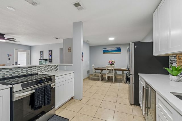 7705 JACKSON SPRINGS ROAD, Tampa, FL 33615