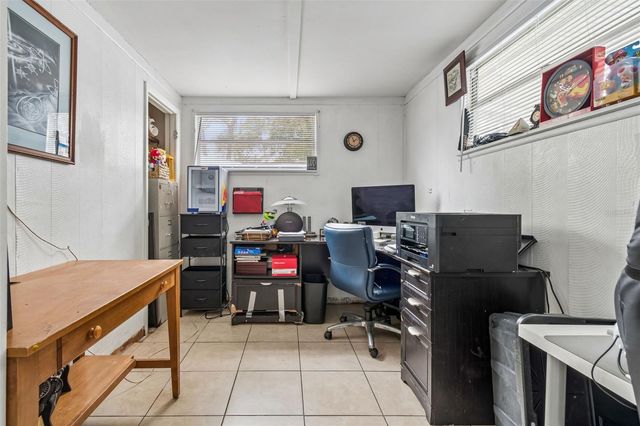 7705 JACKSON SPRINGS ROAD, Tampa, FL 33615