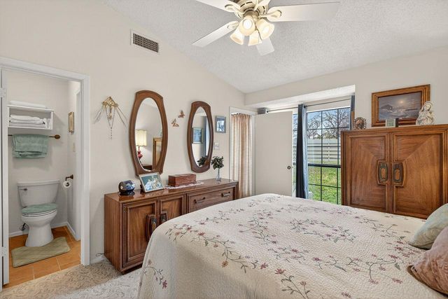 104 S Big Spur 7, Horseshoe Bay, TX 78657