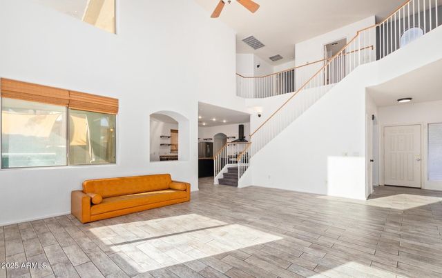 5659 W LOMA Lane, Glendale, AZ 85302