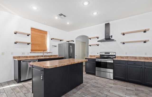 5659 W LOMA Lane, Glendale, AZ 85302