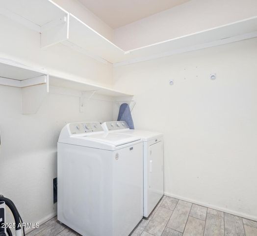 5659 W LOMA Lane, Glendale, AZ 85302