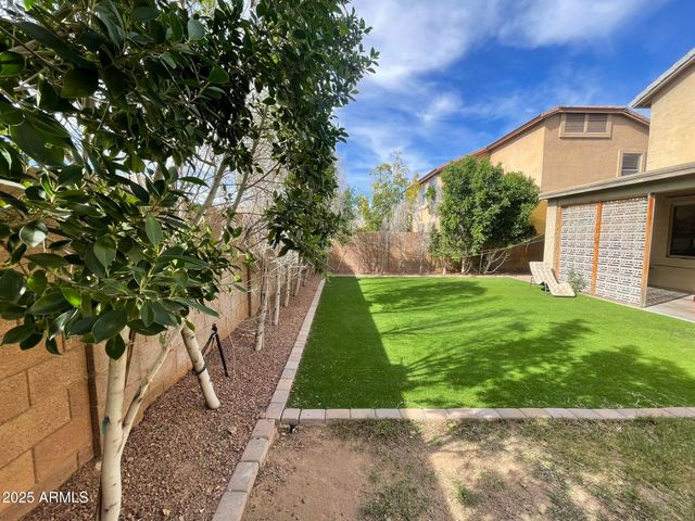 5659 W LOMA Lane, Glendale, AZ 85302