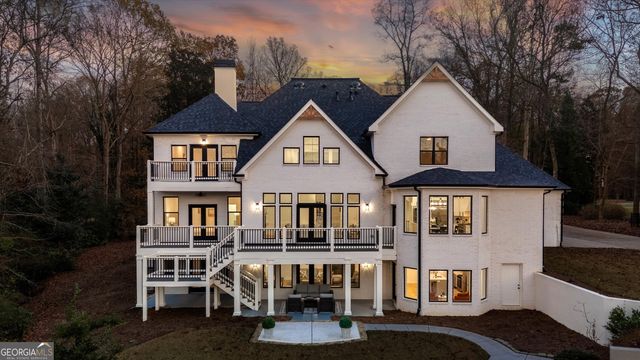 450 Birkdale Drive, Fayetteville, GA 30215