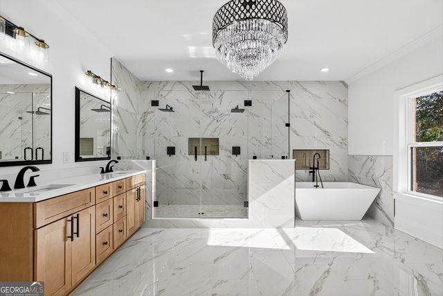 450 Birkdale Drive, Fayetteville, GA 30215