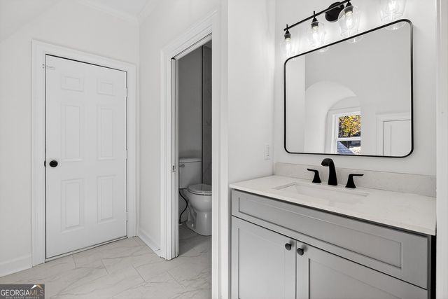 450 Birkdale Drive, Fayetteville, GA 30215