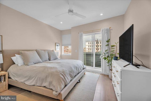 2404 FEDERAL ST, Philadelphia, PA 19146