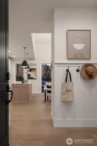 1811 3rd Street, Kirkland, WA 98033