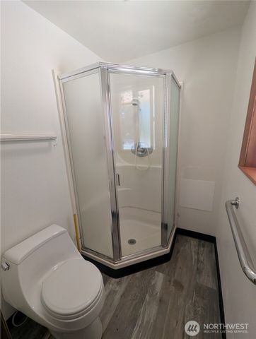 1911 Peacock Lane, Oak Harbor, WA 98277