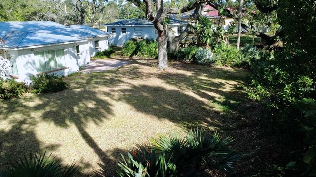 4806 W SAN JOSE STREET, Tampa, FL 33629