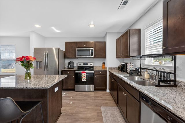 209 Carriagebrook Circle, Camden, SC 29020