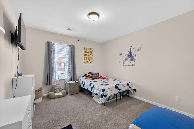 209 Carriagebrook Circle, Camden, SC 29020