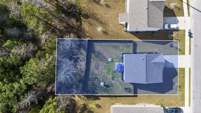 209 Carriagebrook Circle, Camden, SC 29020