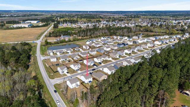 209 Carriagebrook Circle, Camden, SC 29020