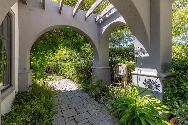 7729 Calle Amanacer, Rancho Santa Fe, CA 92067