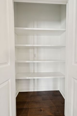 123 Casey Street, Brush Creek, TN 38547