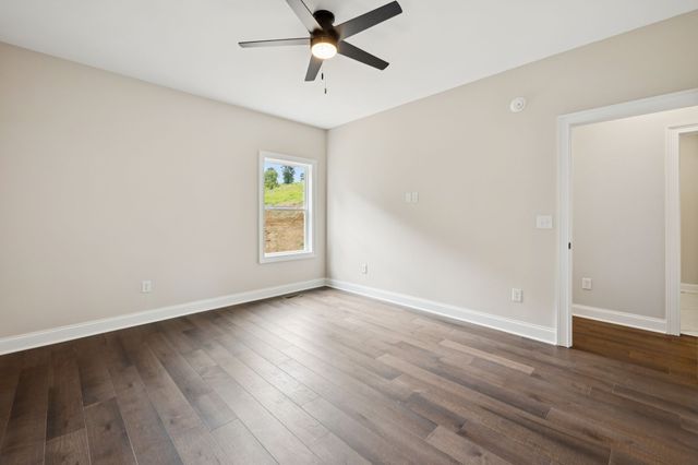 123 Casey Street, Brush Creek, TN 38547