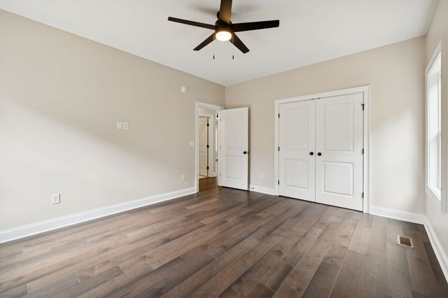 123 Casey Street, Brush Creek, TN 38547