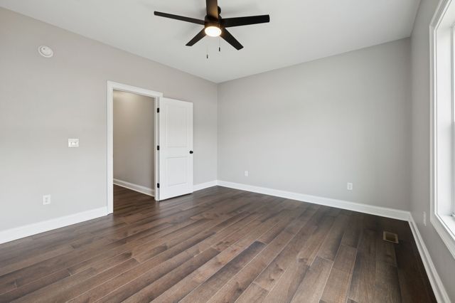 123 Casey Street, Brush Creek, TN 38547