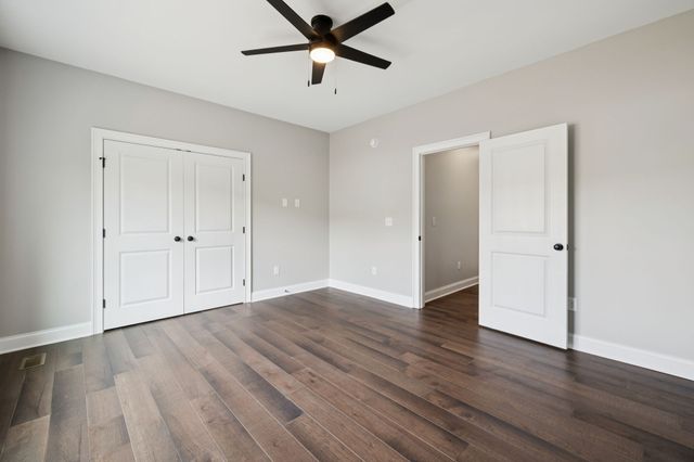 123 Casey Street, Brush Creek, TN 38547