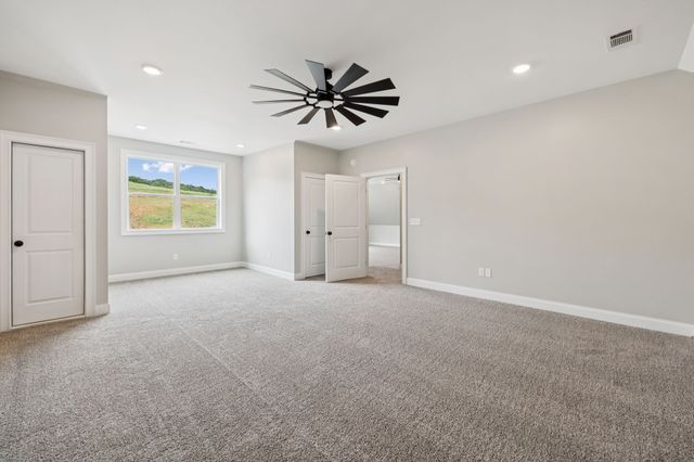 123 Casey Street, Brush Creek, TN 38547